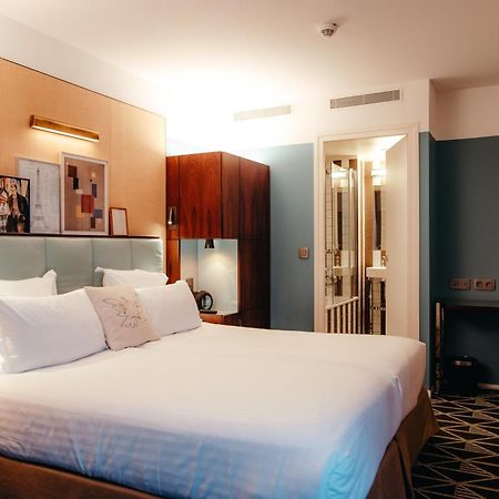 Hotel Eiffel Blomet Париж Экстерьер фото