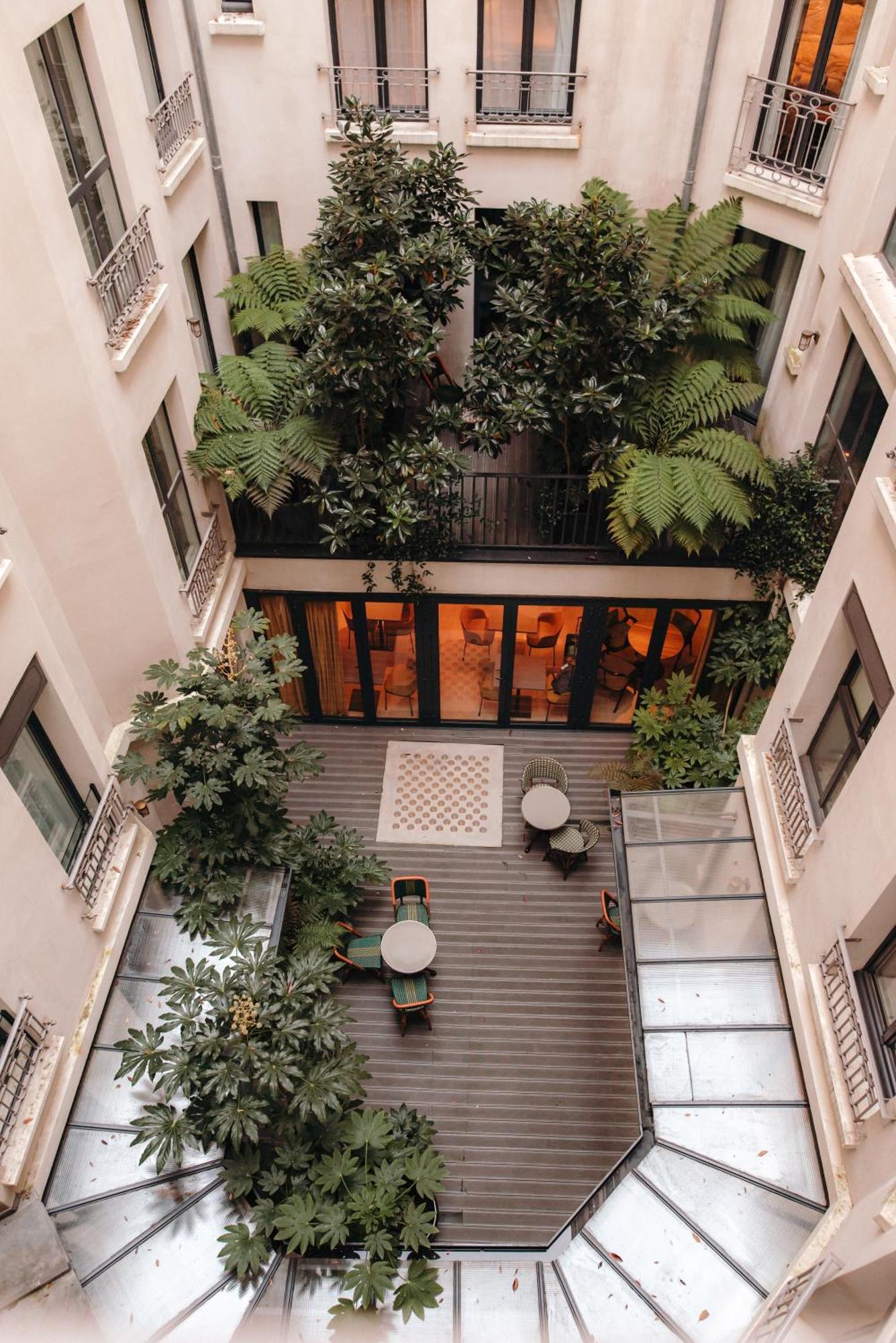 Hotel Eiffel Blomet Париж Экстерьер фото