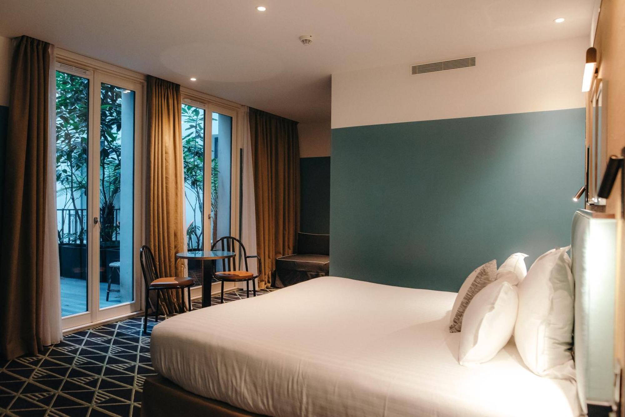 Hotel Eiffel Blomet Париж Экстерьер фото