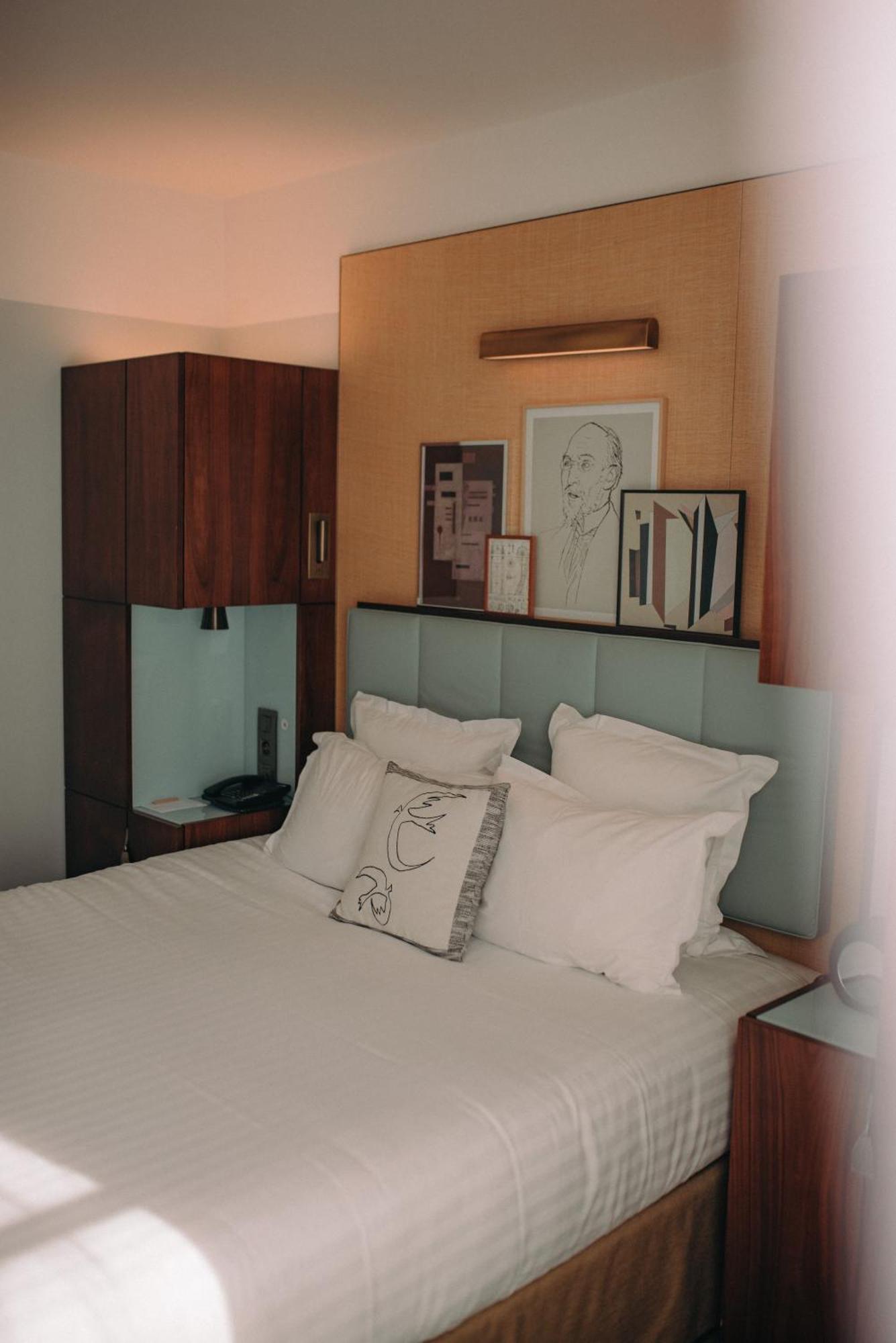 Hotel Eiffel Blomet Париж Экстерьер фото